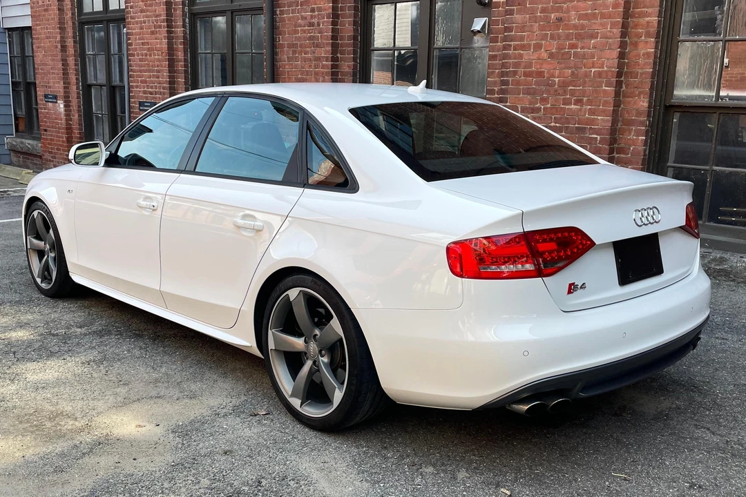 2012 Audi B8 S4 - Image 4 of 31