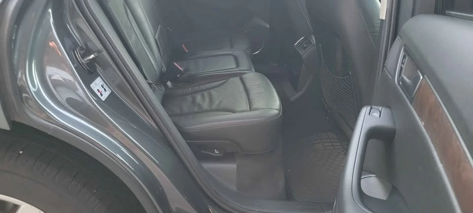 2012 Audi 8R SQ5 - Image 11 of 11