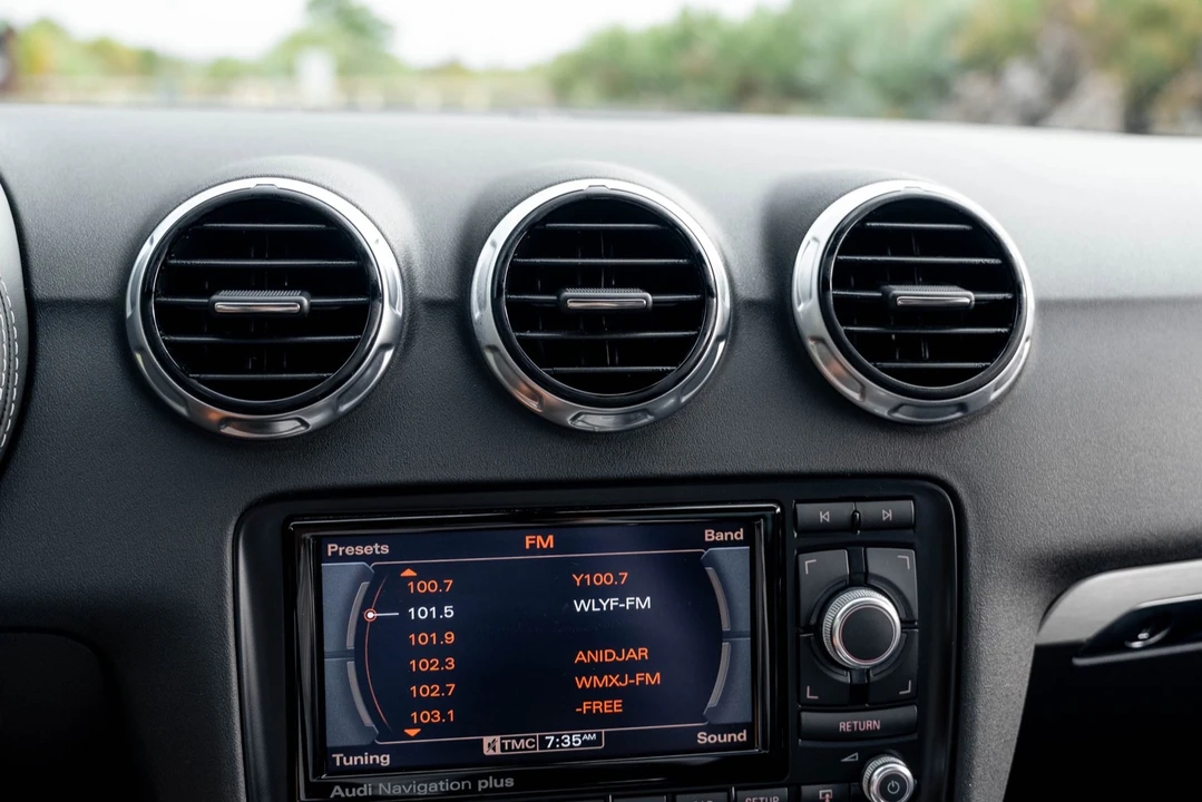 2012 Audi TT Mk2 - Image 28 of 31