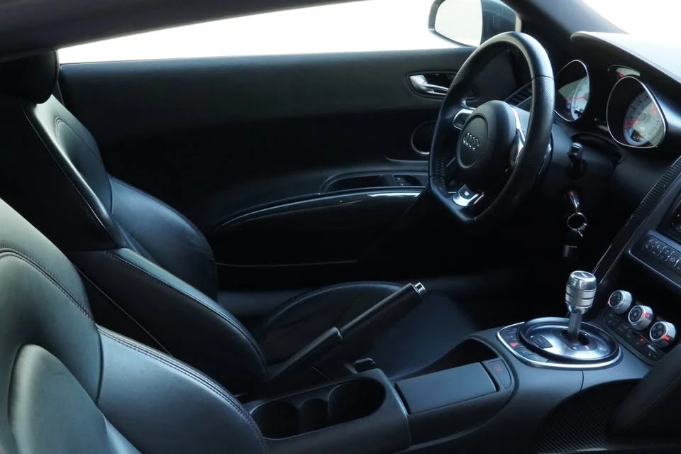 2012 Audi 42 R8 - Image 18 of 19