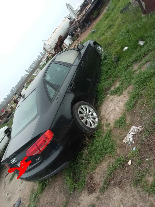 2012 Audi B8 A4 - Image 2 of 3