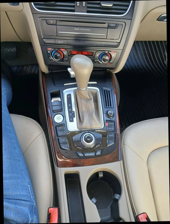 2012 Audi B8 A4 - Image 12 of 16