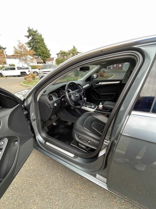 2012 Audi B8 A4 - Image 8 of 15