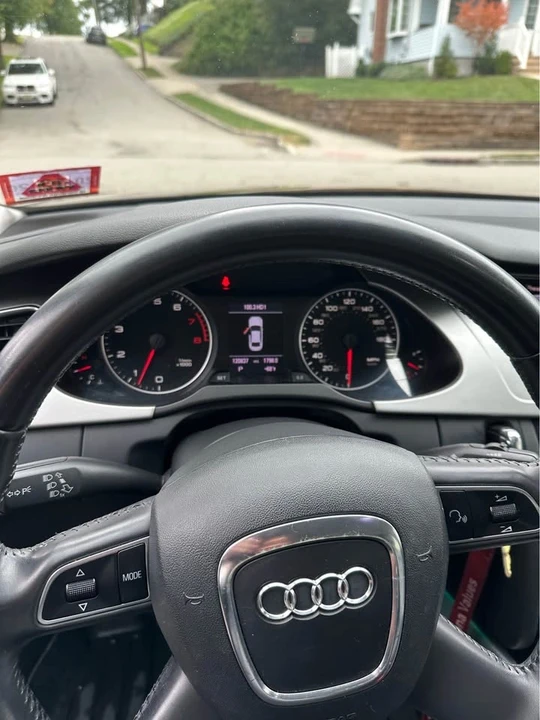 2012 Audi B8 A4 - Image 7 of 17