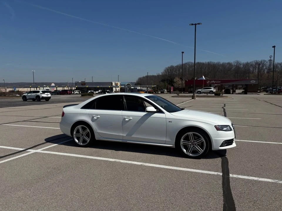 2012 Audi B8 A4 - Image 7 of 16