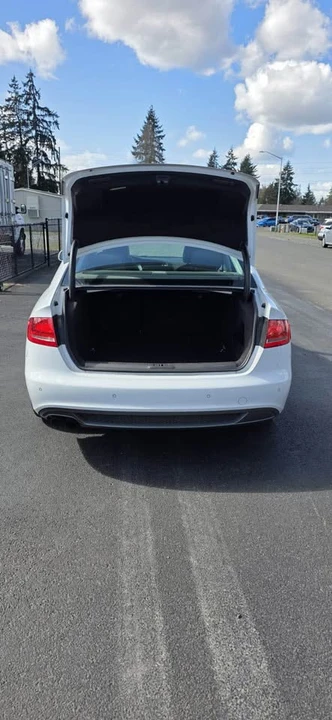 2012 Audi B8 A4 - Image 9 of 16