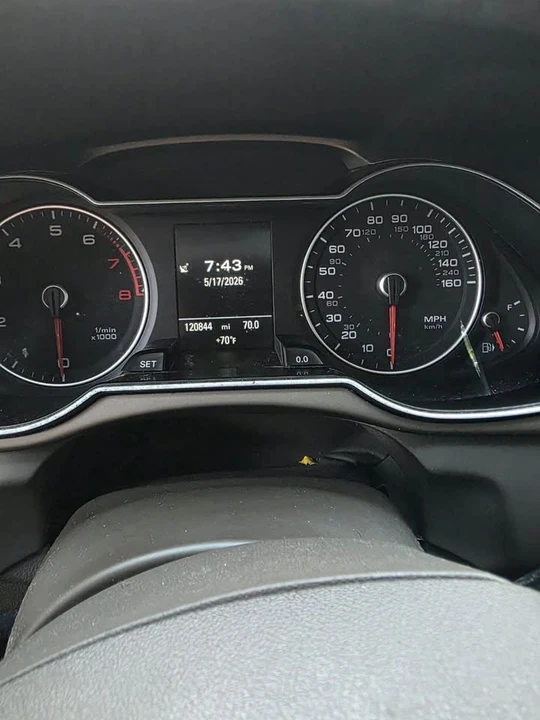 2013 Audi B8 A4 - Image 4 of 8