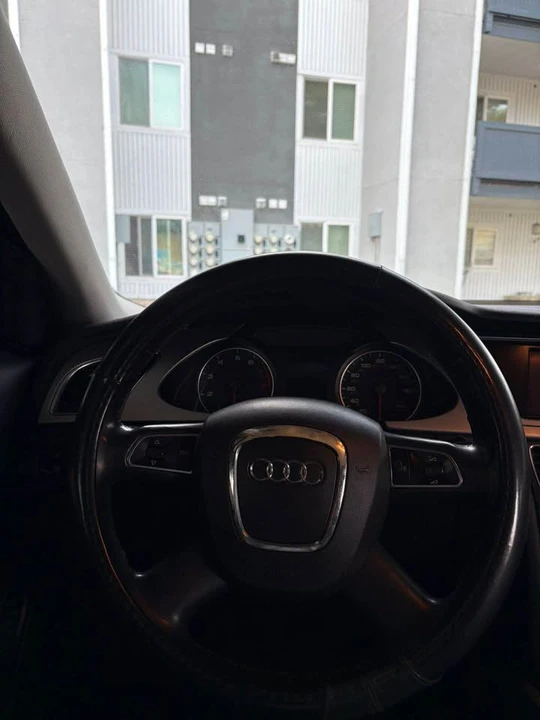 2012 Audi B8 A4 - Image 9 of 12