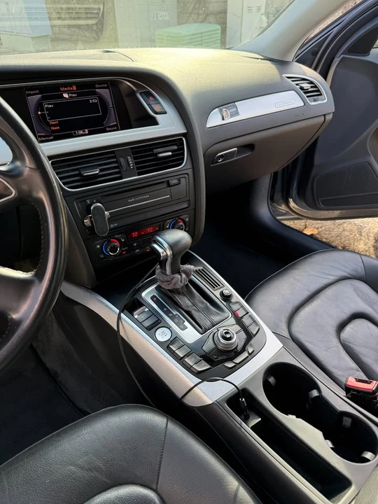 2012 Audi B8 A4 - Image 11 of 19