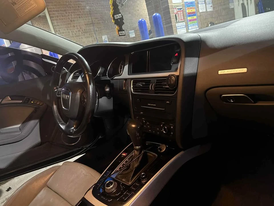 2012 Audi B8 A5 - Image 6 of 8