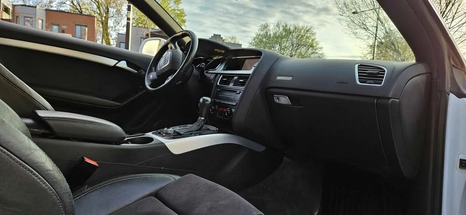 2012 Audi B8 A5 - Image 13 of 19