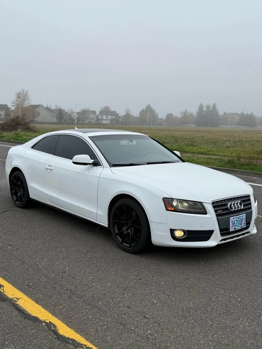 2012 Audi B8 A5 - Image 2 of 17