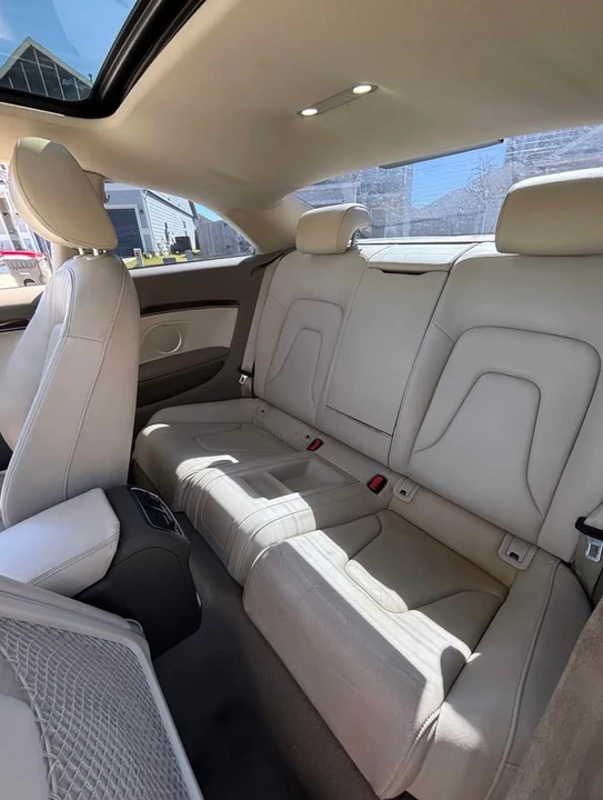 2012 Audi B8 A5 - Image 7 of 9