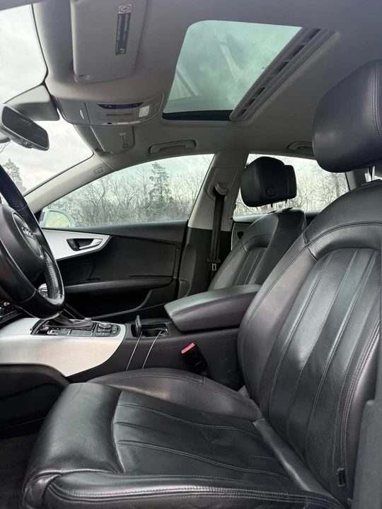2012 Audi C7 A7 - Image 8 of 10