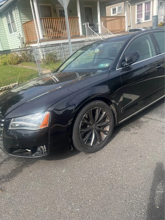 2012 Audi D4 A8 - Image 2 of 9