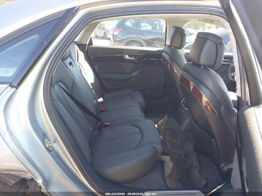 2012 Audi D4 A8 - Image 8 of 12