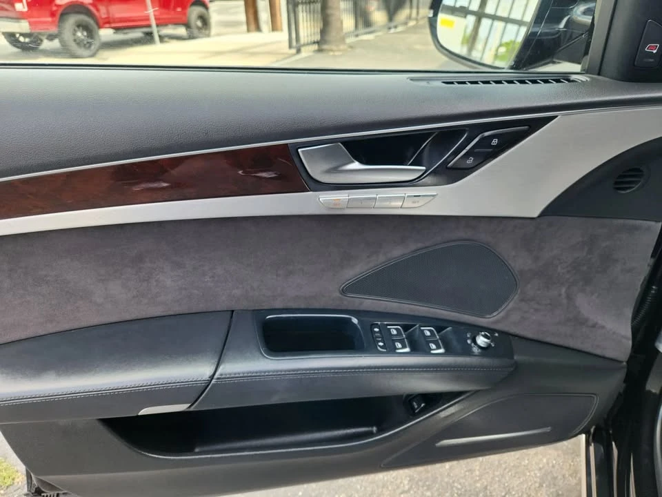 2012 Audi D4 A8 - Image 7 of 16