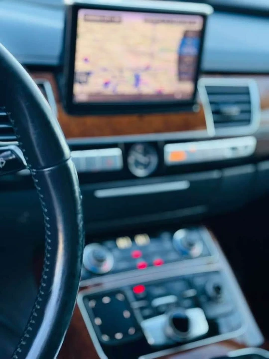 2012 Audi D4 A8 - Image 12 of 19