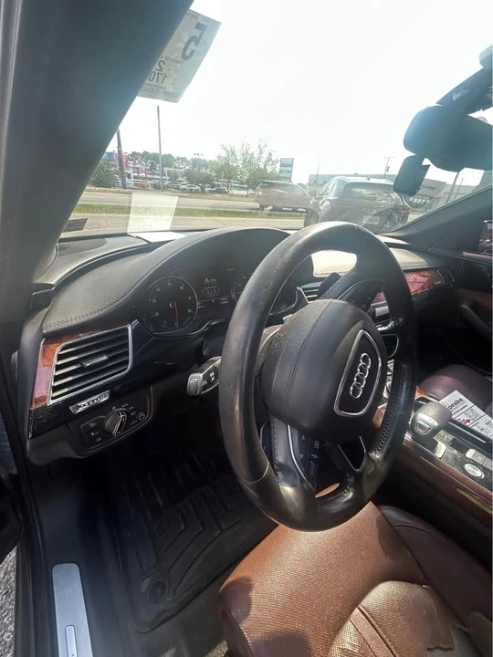 2012 Audi D4 A8 - Image 6 of 11