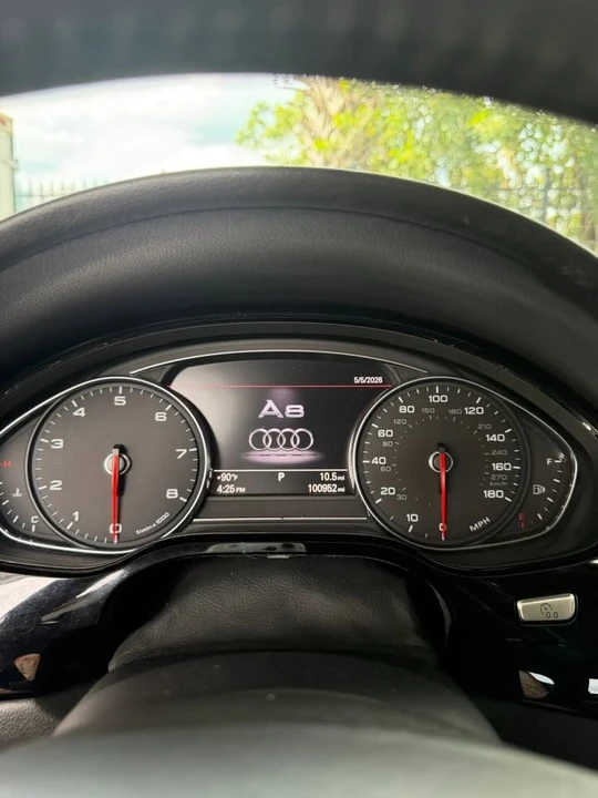 2012 Audi D4 A8 - Image 13 of 14