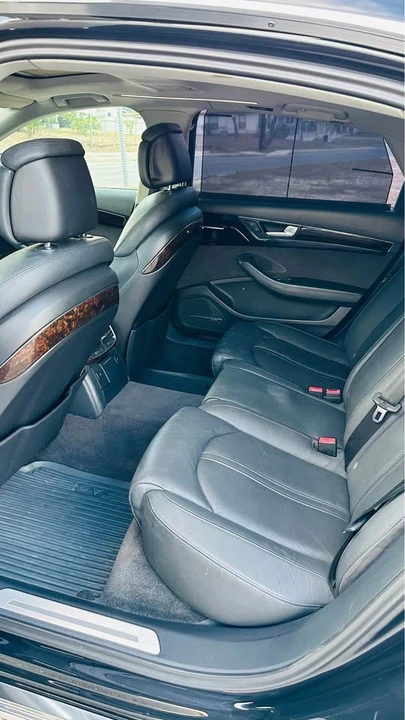 2012 Audi D4 A8 - Image 17 of 17