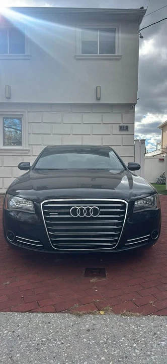 2012 Audi D4 A8 - Image 4 of 4