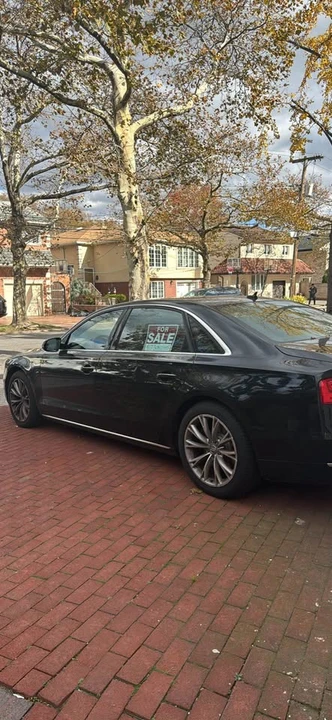 2012 Audi D4 A8 - Image 2 of 4