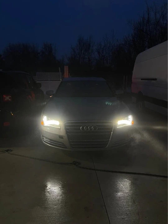 2012 Audi D4 A8 - Image 11 of 11