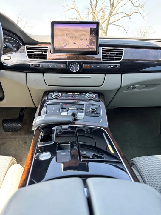 2012 Audi D4 A8 - Image 13 of 20