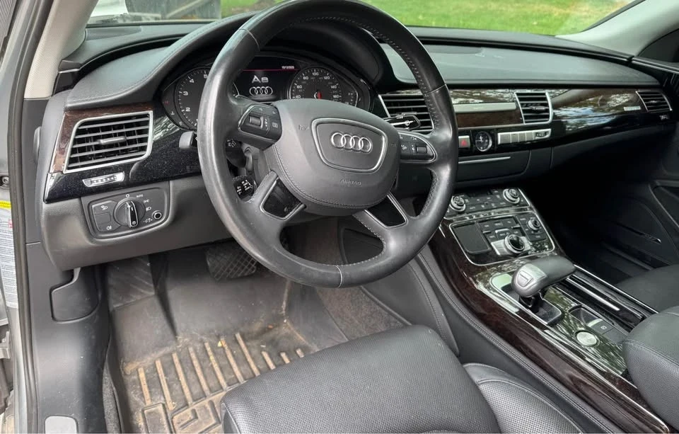 2012 Audi D4 A8 - Image 5 of 10