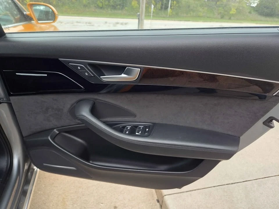 2012 Audi D4 A8 - Image 7 of 16