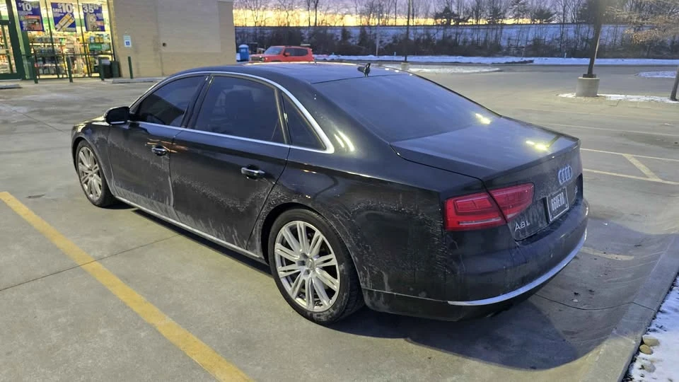 2012 Audi D4 A8 - Image 3 of 10
