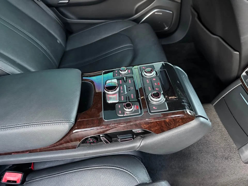 2012 Audi D4 A8 - Image 14 of 18