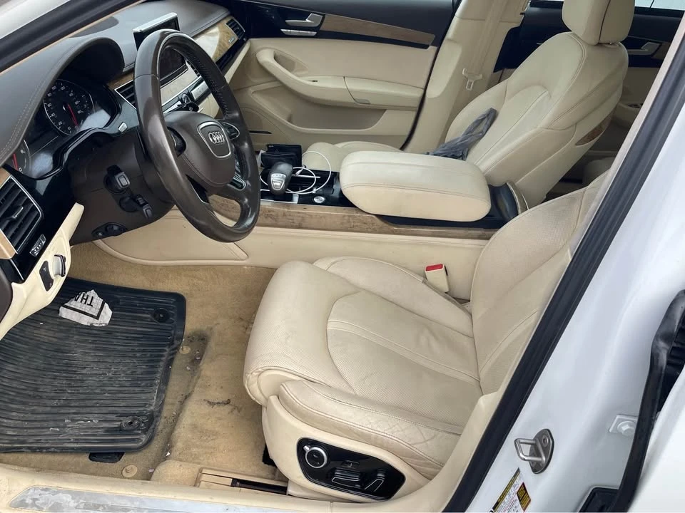 2012 Audi D4 A8 - Image 9 of 14