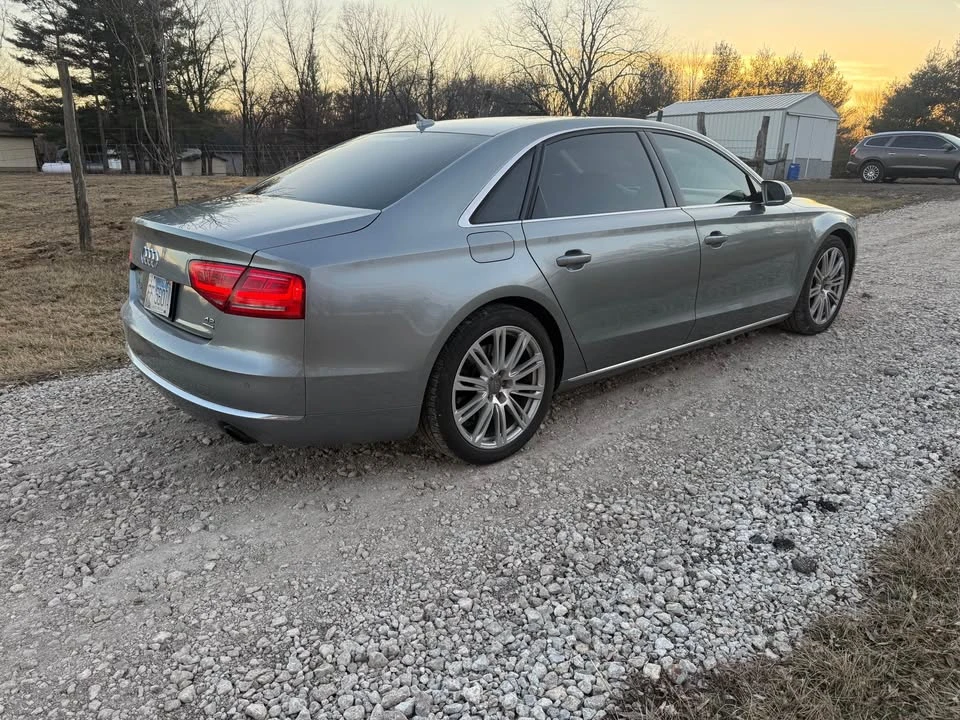 2012 Audi D4 A8 - Image 3 of 10