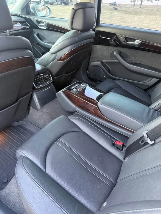 2012 Audi D4 A8 - Image 9 of 10