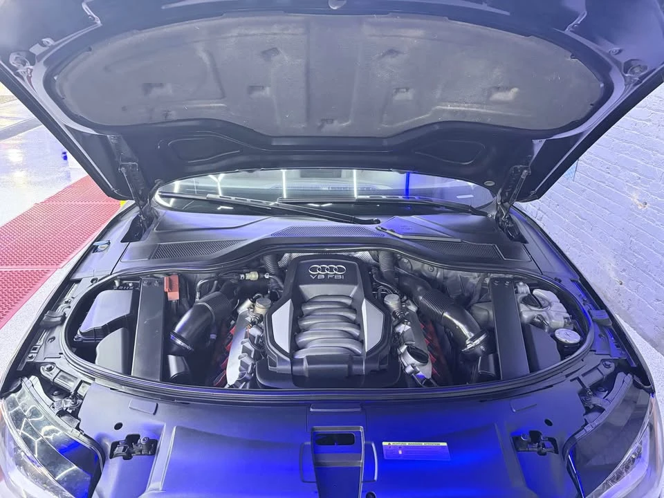 2012 Audi D4 A8 - Image 9 of 10