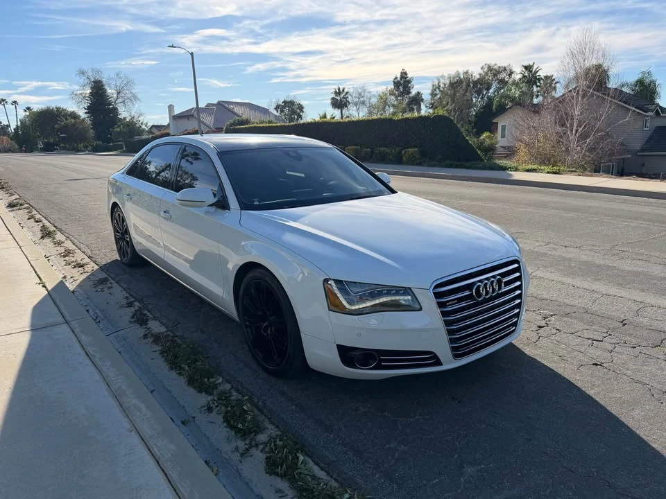 2012 Audi D4 A8 - Image 10 of 18
