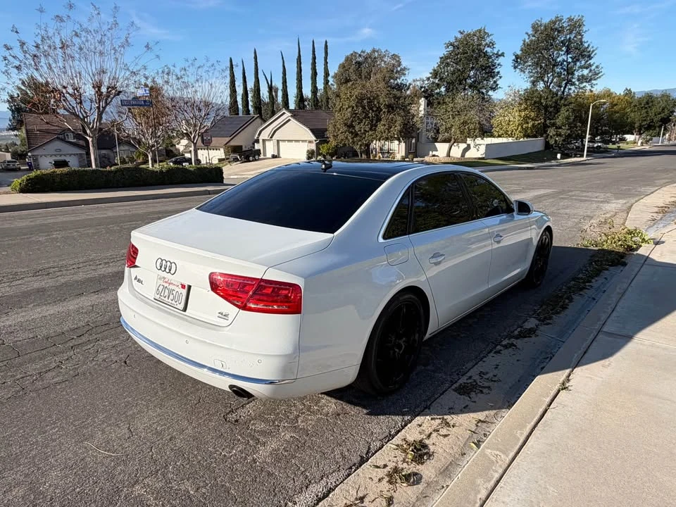 2012 Audi D4 A8 - Image 8 of 18