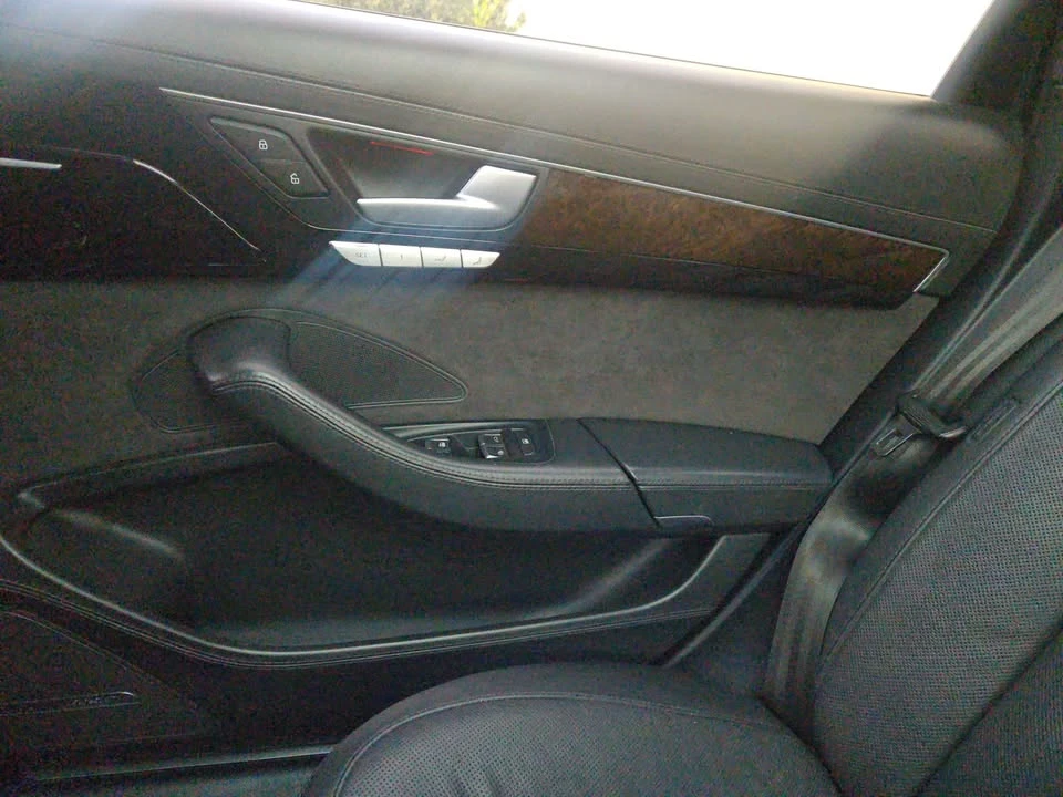 2012 Audi D4 A8 - Image 13 of 16