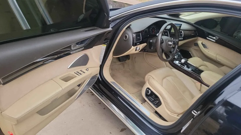 2012 Audi D4 A8 - Image 7 of 19