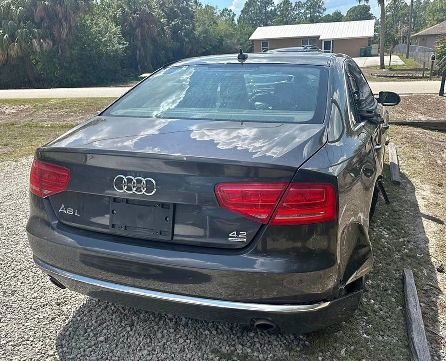 2012 Audi D4 A8 - Image 2 of 10