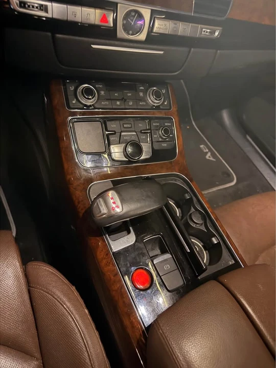2012 Audi D4 A8 - Image 13 of 16