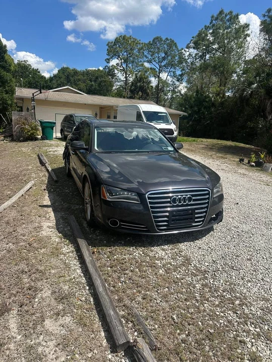 2012 Audi D4 A8 - Image 10 of 10