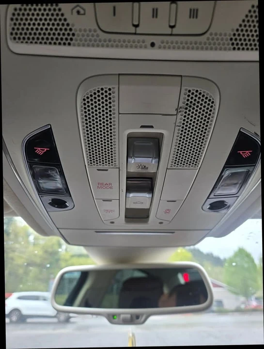 2012 Audi D4 A8 - Image 13 of 17