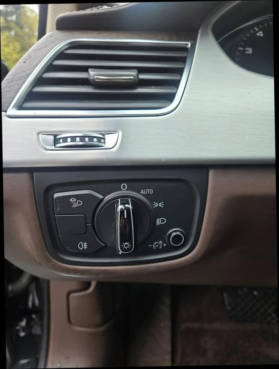 2012 Audi D4 A8 - Image 12 of 17