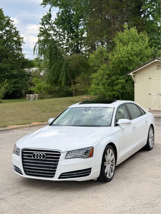 2012 Audi D4 A8 - Image 3 of 19
