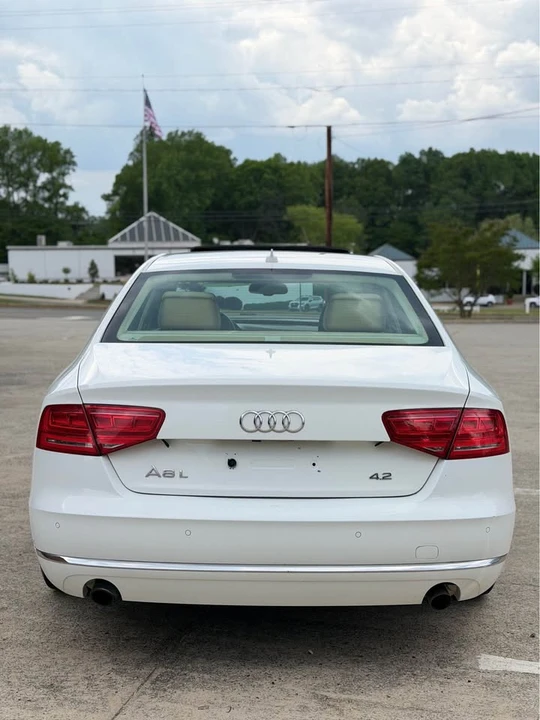 2012 Audi D4 A8 - Image 9 of 19