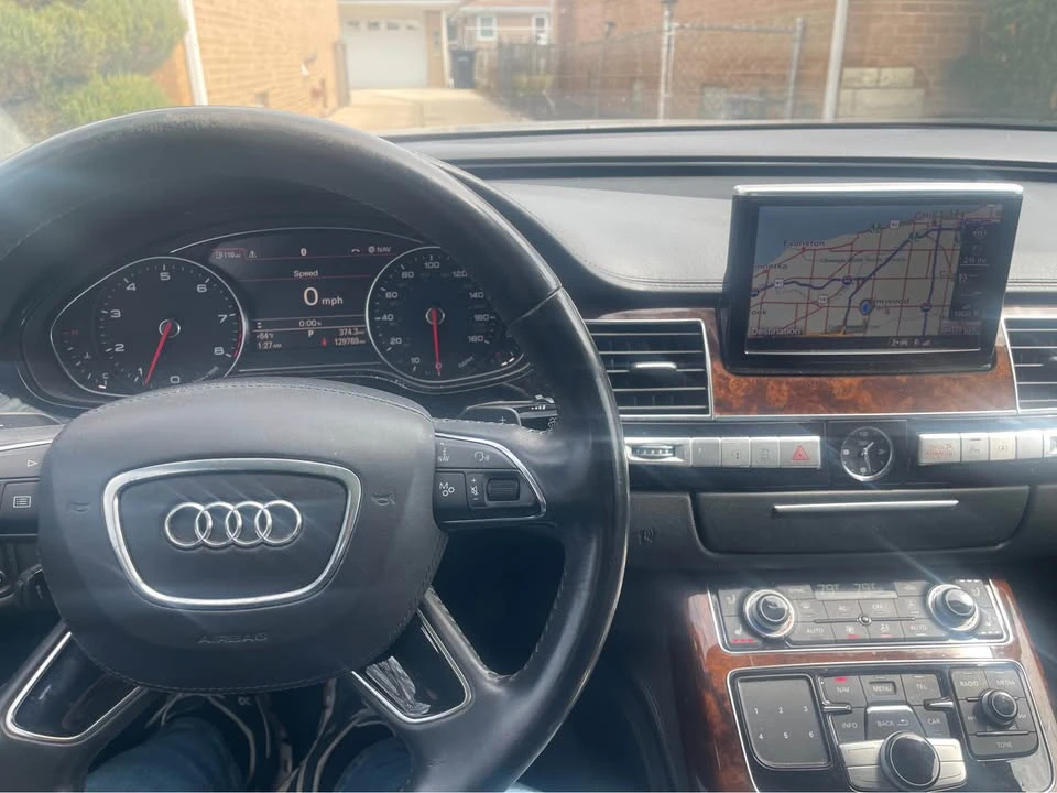 2012 Audi D4 A8 - Image 9 of 9
