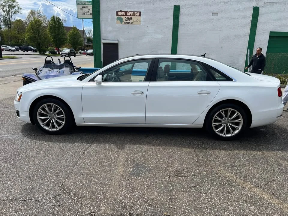 2012 Audi D4 A8 - Image 4 of 9